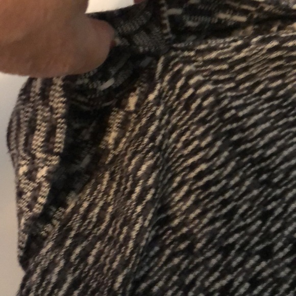 Black and white cardigan size S - Picture 6 of 8